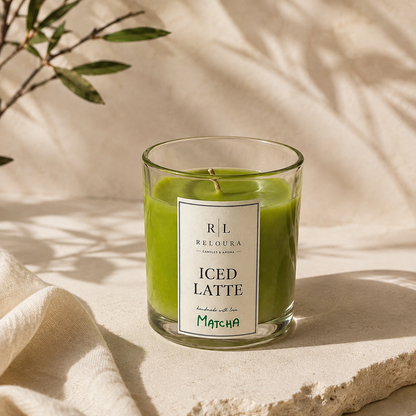 RELOURA Iced Latte Matcha Candle – product view